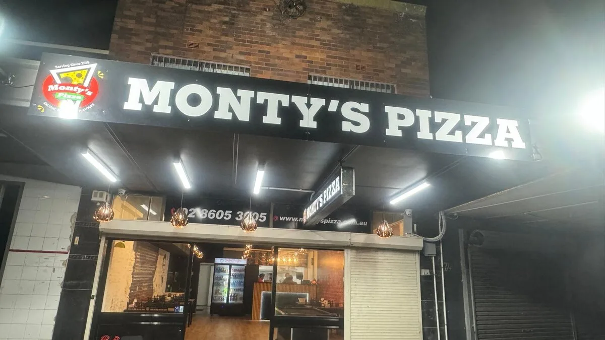 Shopfront of Monty's Pizza Blacktown
